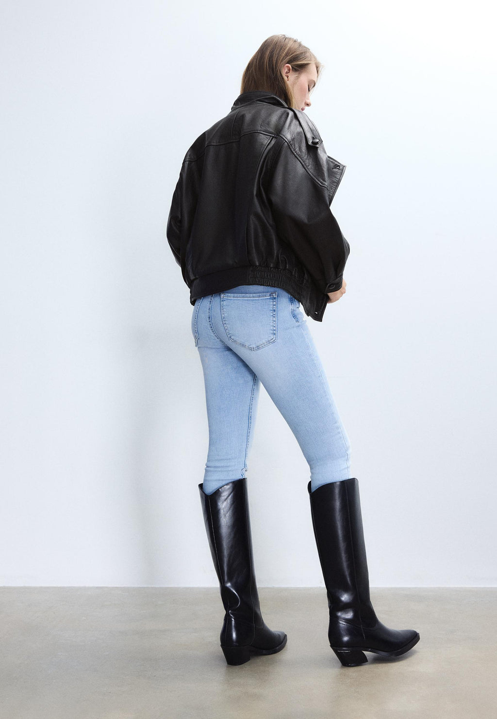 Stradivarius OVERSIZED JACKET WITH LAPEL, 100% LEATHER