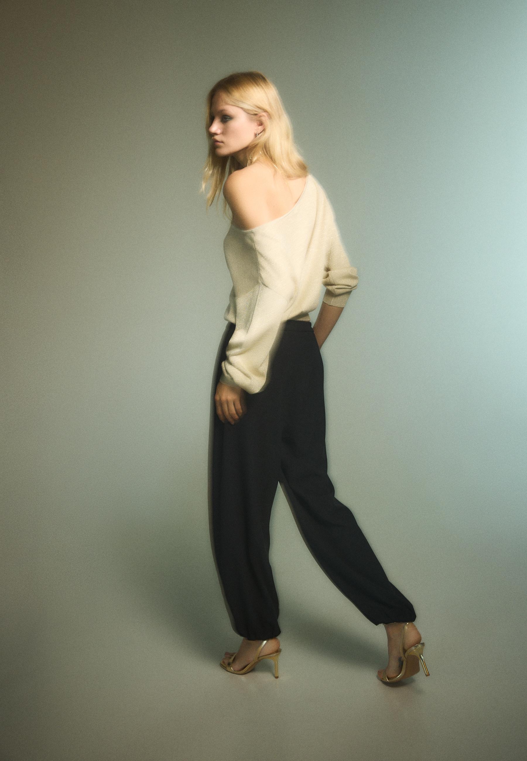 Stradivarius SMART BALLOON FIT TROUSERS