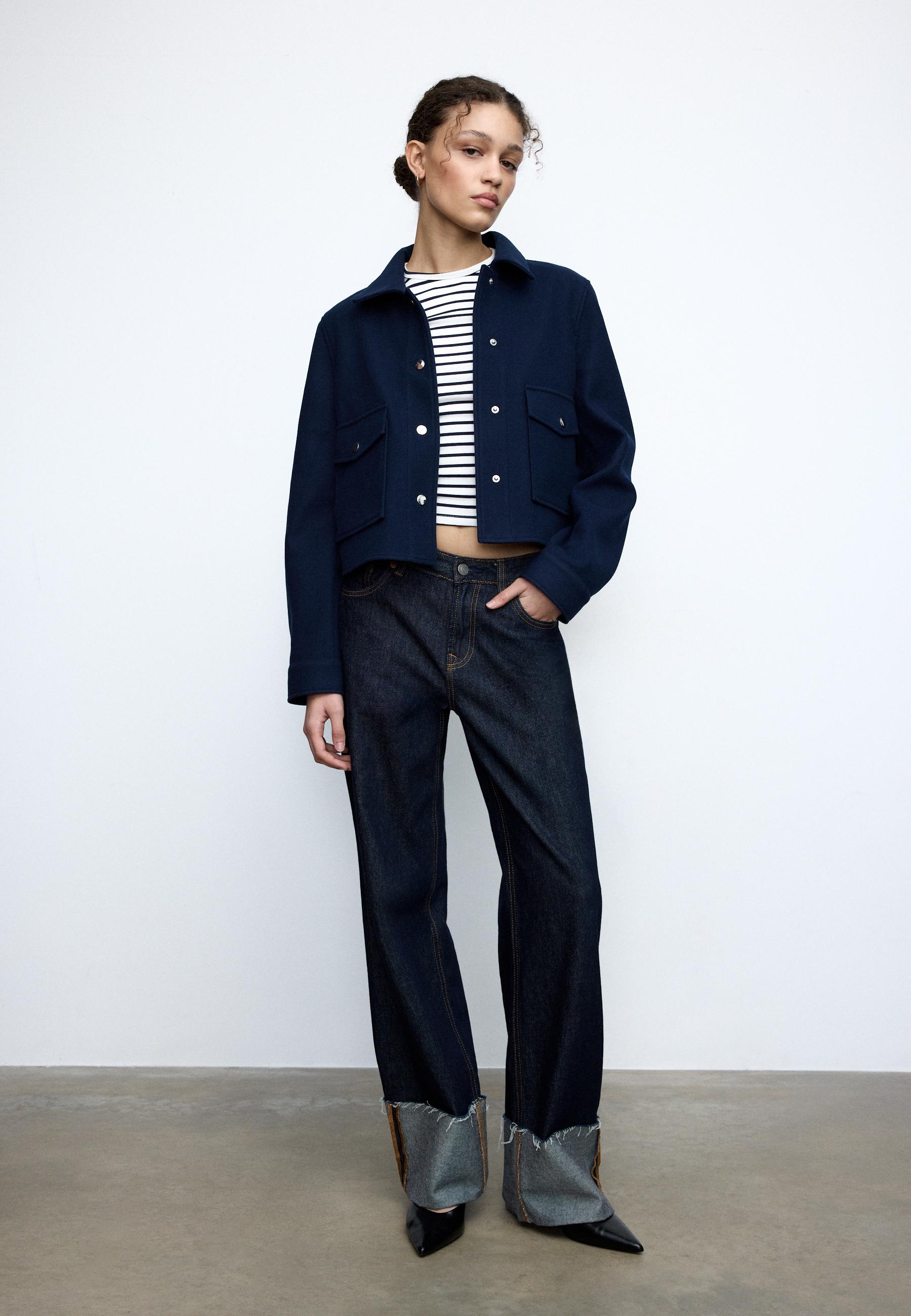 Stradivarius SOFT SHORT JACKET