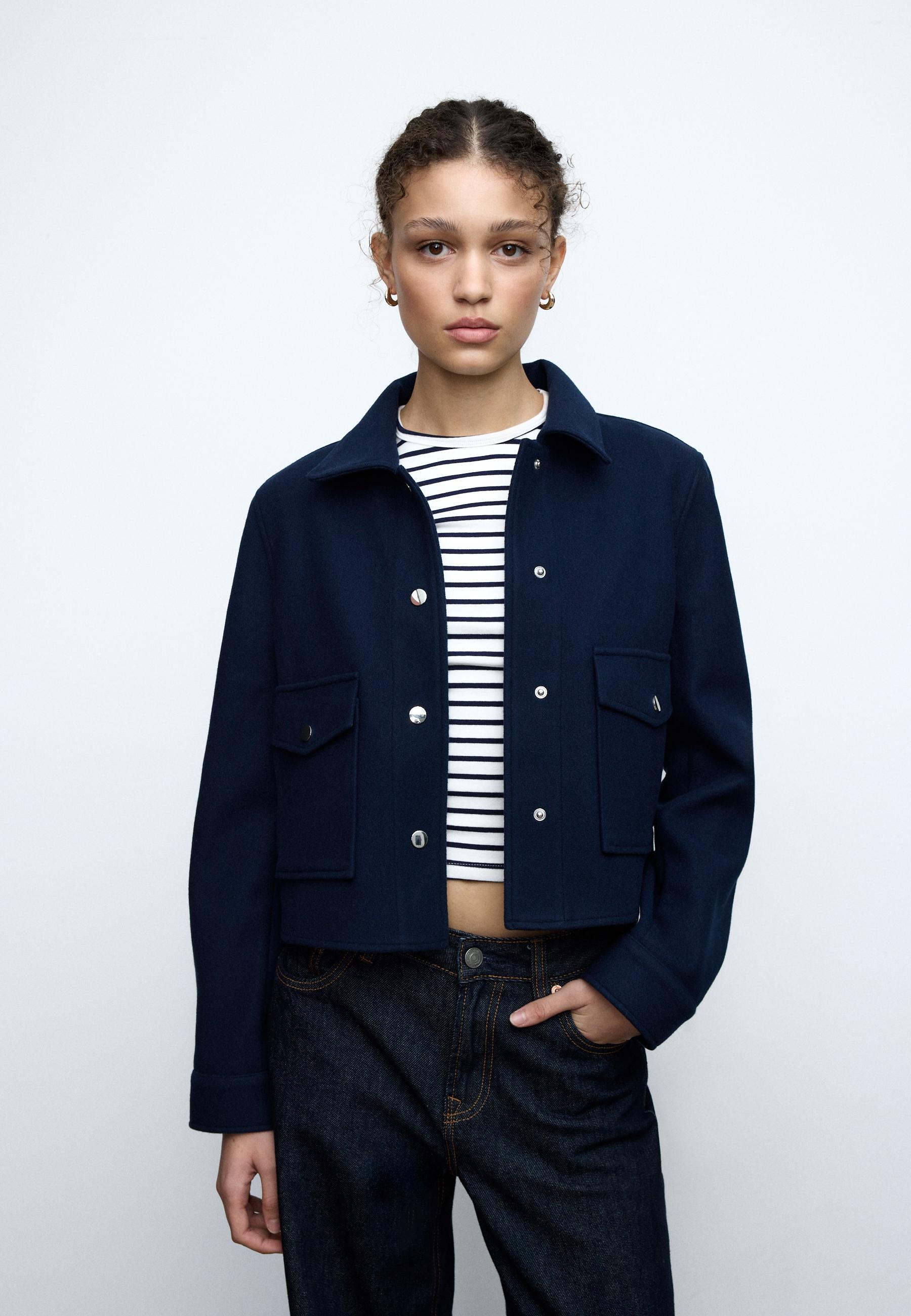 Stradivarius SOFT SHORT JACKET