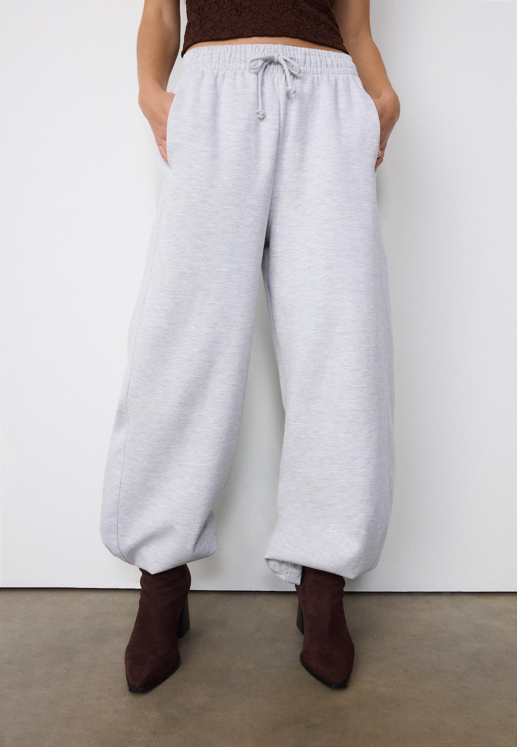 Stradivarius SUPER BARREL JOGGER TROUSERS