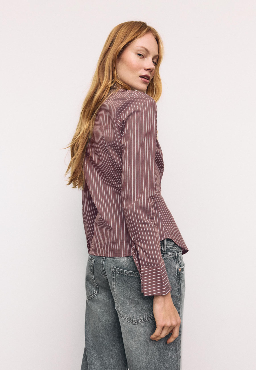 Stradivarius BASIC FITTED STRIPED SHIRT