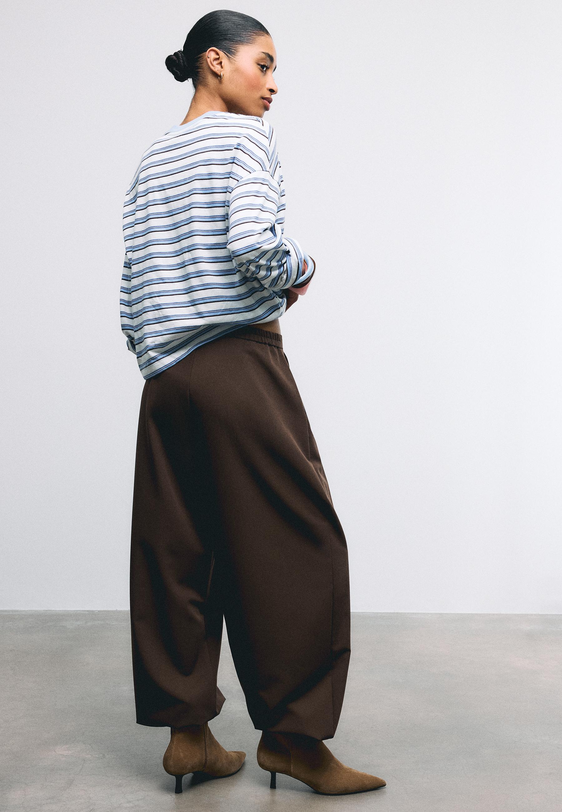 Stradivarius SMART BALLOON FIT TROUSERS