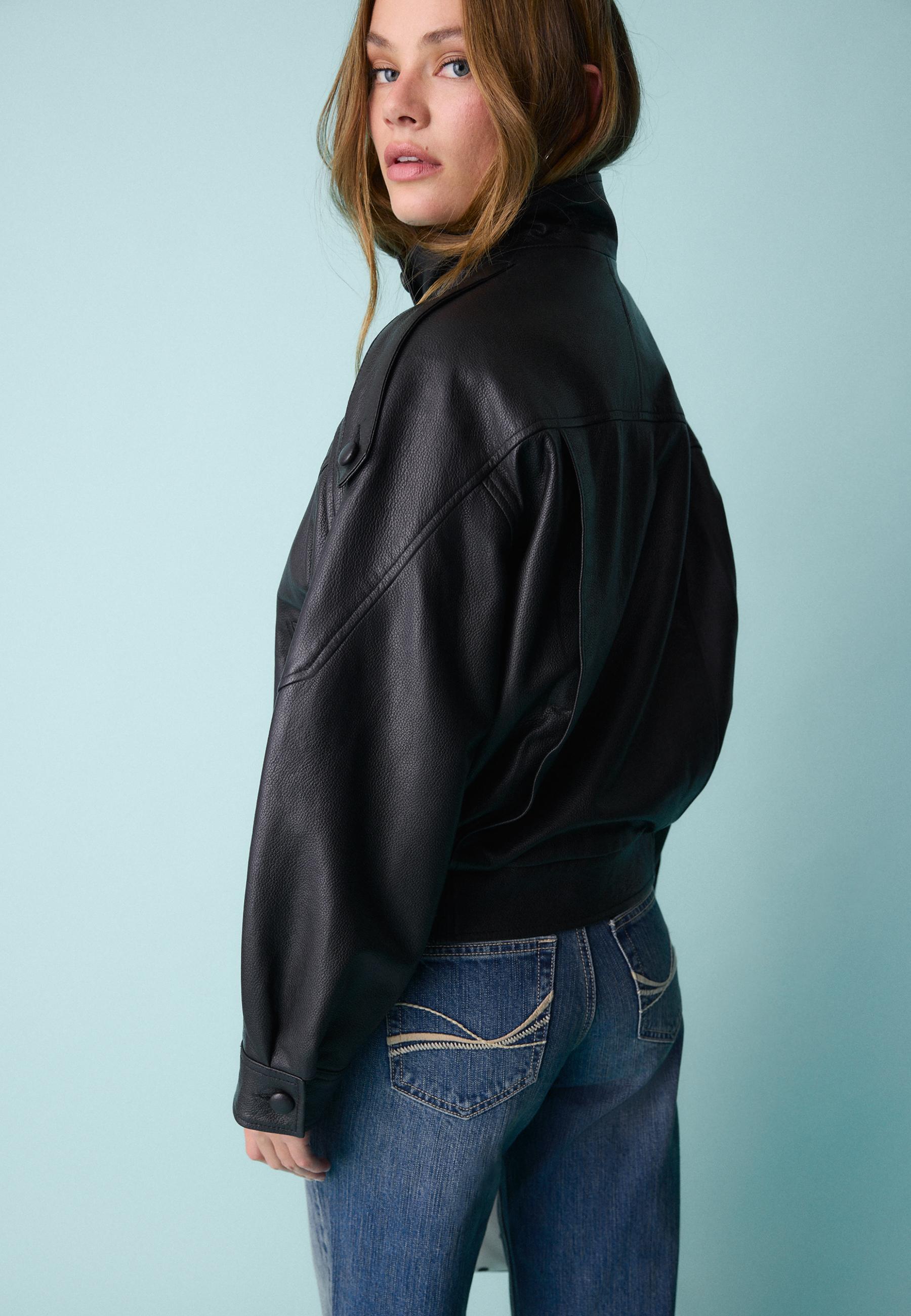 Stradivarius OVERSIZED JACKET WITH LAPEL, 100% LEATHER